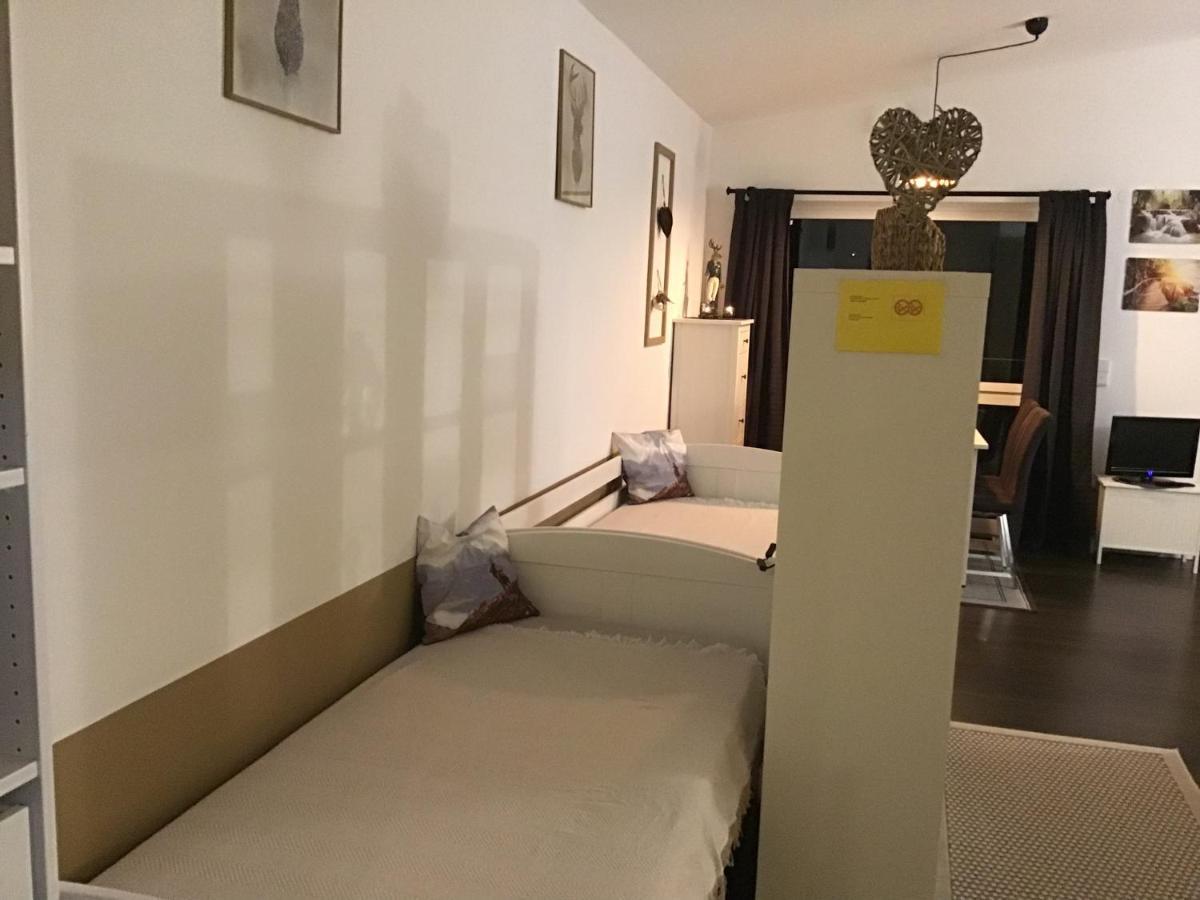 Private Zimmervermietung "Appartement Rosi" Райсбах Екстериор снимка